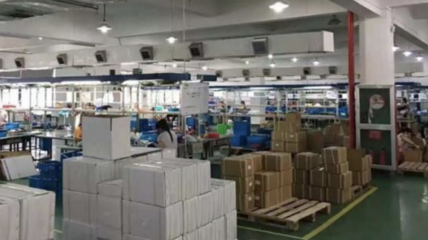 山寨智能手表作坊的掙扎 夾縫中生存的家用電器仿制者